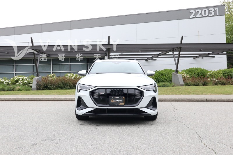 250911130636_2021 Audi E-tron Sportback White 08.JPG